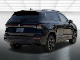 Volkswagen Taos SE Black FWD 2026