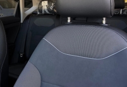 Volkswagen Taos SE Black FWD 2026