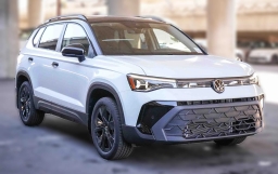 Volkswagen Taos SE Black FWD 2026