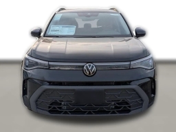 Volkswagen Taos SE Black FWD 2026