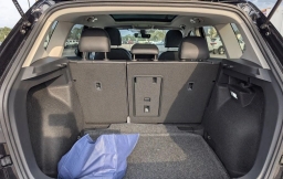 Volkswagen Taos SE Black FWD 2026