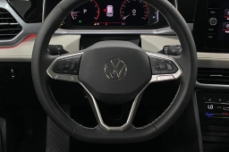 Volkswagen Taos SEL 4MOTION 2026