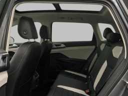 Volkswagen Taos SEL 4MOTION 2026