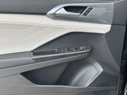 Volkswagen Taos SEL 4MOTION 2025