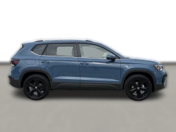Volkswagen Taos SEL 4MOTION 2026
