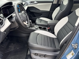 Volkswagen Taos SEL 4MOTION 2026