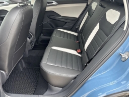 Volkswagen Taos SEL 4MOTION 2026