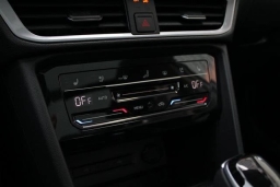 Volkswagen Taos SEL 4MOTION 2025