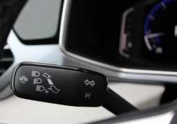 Volkswagen Taos SEL 4MOTION 2025
