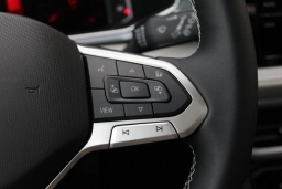 Volkswagen Taos SEL 4MOTION 2025
