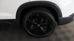 Volkswagen Taos SEL 4MOTION 2025