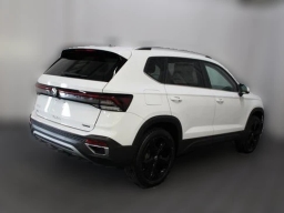 Volkswagen Taos SEL 4MOTION 2025