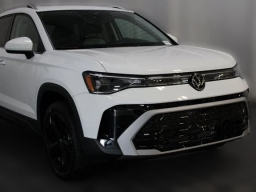 Volkswagen Taos SEL 4MOTION 2025