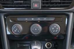 Volkswagen Taos S FWD 2025
