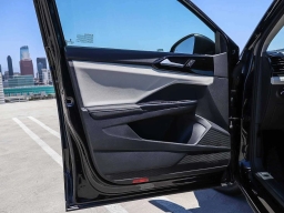 Volkswagen Taos S FWD 2025