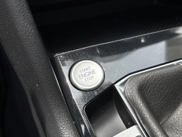 Volkswagen Taos S FWD 2026