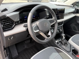 Volkswagen Taos S FWD 2026