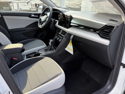 Volkswagen Taos S FWD 2025