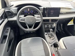 Volkswagen Taos S FWD 2026