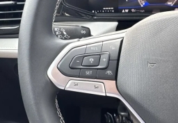 Volkswagen Taos S FWD 2026