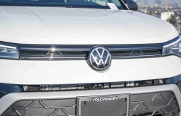 Volkswagen Taos S FWD 2026