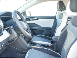 Volkswagen Taos S FWD 2026