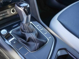 Volkswagen Taos S FWD 2026