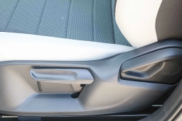 Volkswagen Taos S FWD 2025