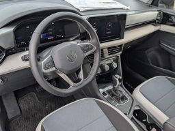 Volkswagen Taos S FWD 2026