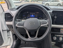 Volkswagen Taos S FWD 2026