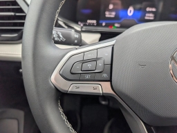 Volkswagen Taos S FWD 2026