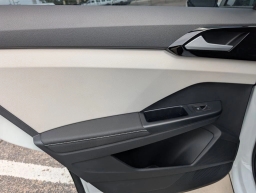 Volkswagen Taos S FWD 2026