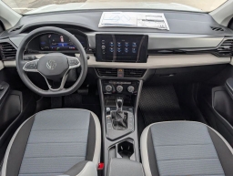 Volkswagen Taos S FWD 2026