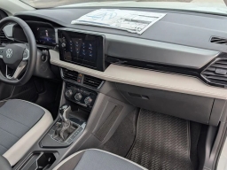 Volkswagen Taos S FWD 2026