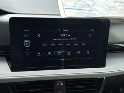 Volkswagen Taos S FWD 2026