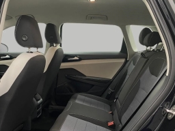 Volkswagen Taos S 4MOTION 2026