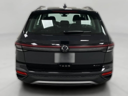 Volkswagen Taos S 4MOTION 2026