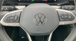 Volkswagen Taos S 4MOTION 2026