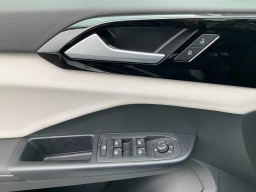 Volkswagen Taos S 4MOTION 2026