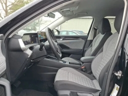Volkswagen Tiguan S 2.0T 4MOTION 2025