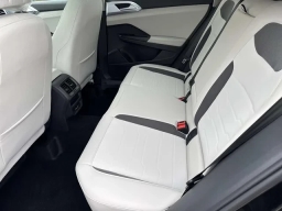 Volkswagen Taos SE FWD 2026