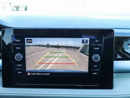 Volkswagen Taos SE FWD 2025