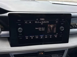 Volkswagen Taos SE FWD 2026
