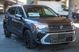 Volkswagen Taos SE FWD 2025