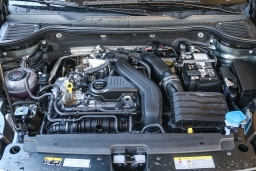 Volkswagen Taos SE FWD 2025