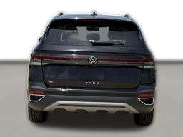Volkswagen Taos SE FWD 2025
