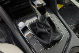 Volkswagen Taos SE FWD 2026