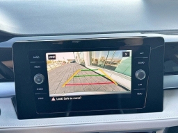 Volkswagen Taos SE FWD 2025