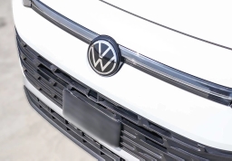 Volkswagen Tiguan SE 2.0T 4MOTION 2025