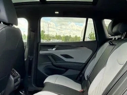 Volkswagen Tiguan SE R-Line Black FWD 2026